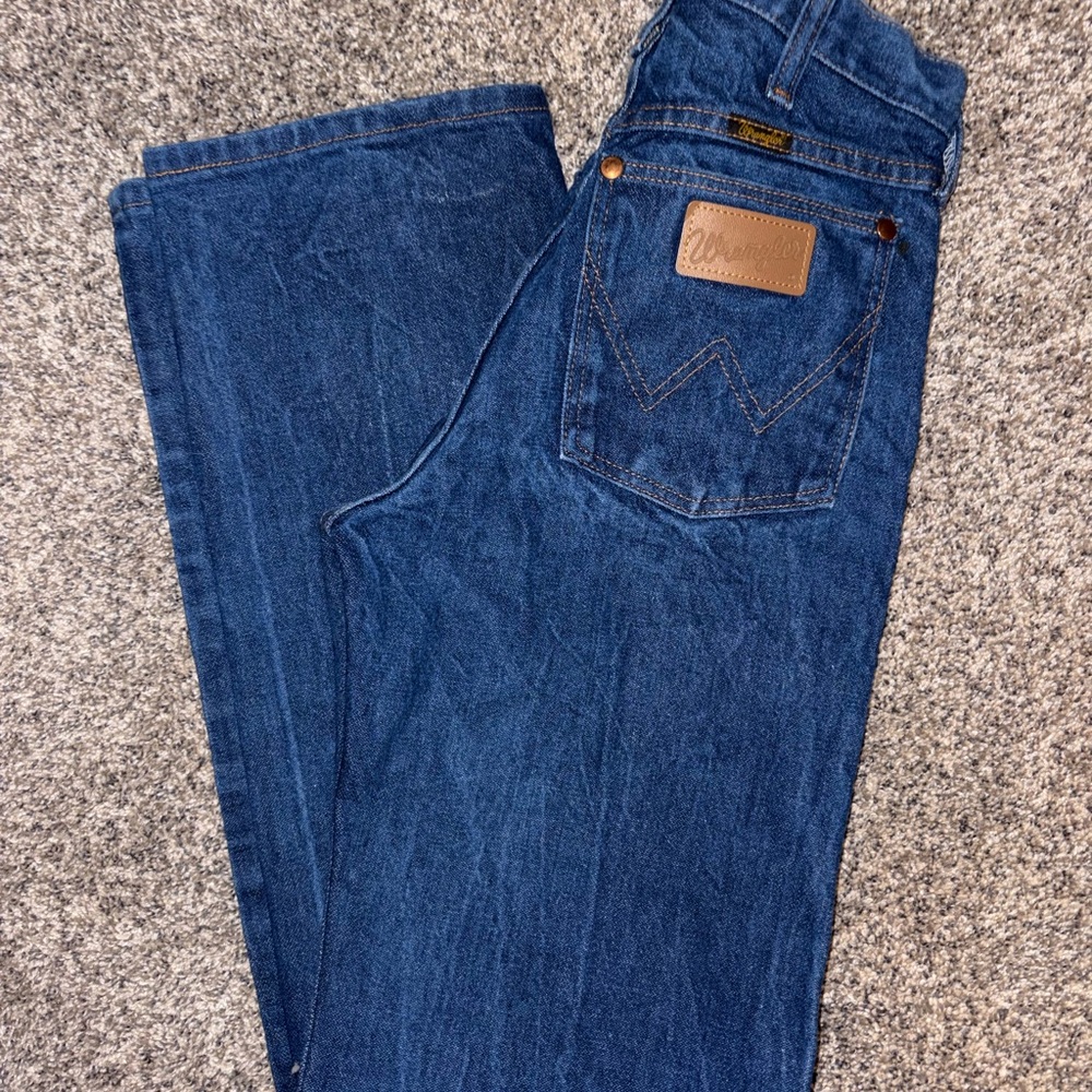 Wrangler Men's Deep Blue Straight Jeans